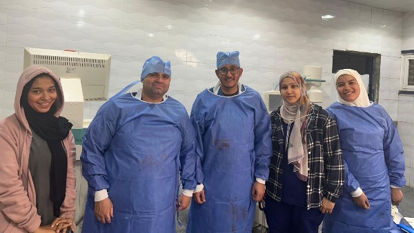 بعض من فريق العمل