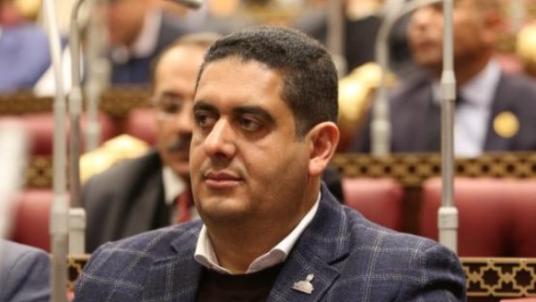  النائب وليد التمامي :لا بد من استصدار تشريع ينظم استخدام الهاتف للأطفال 