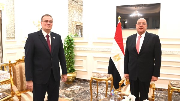 رئيس مجلس النواب يستقبل رئيس الجهاز المركزي للتنظيم والإدارة