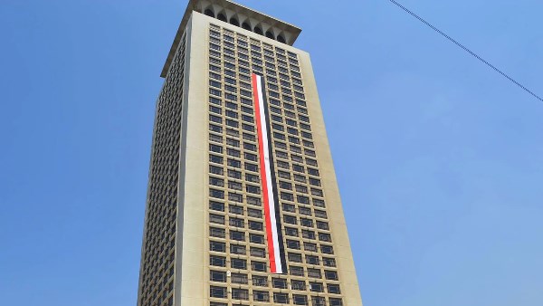 مصر تدين الهجوم الإرهابي على مطار ديوري حماني بالعاصمة النيجرية نيامي