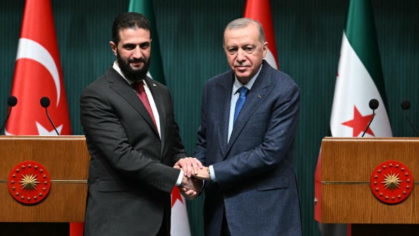 لا للتراجع.. أردوغان يحذر "قسد" من التراجع عن اتفاقياتها مع الحكومة السورية