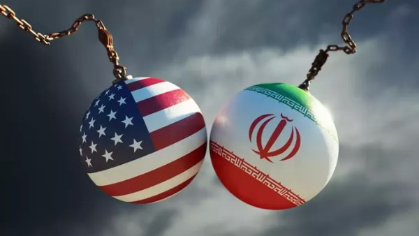 في مسقط.. توافق أمريكي إيراني حول عقد المفاوضات بسلطنة عمان