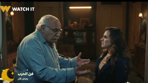 شيرى عادل والداها 