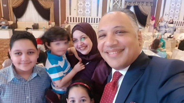 أسرة المستشار"عمرو رفعت"، رئيس المحكمة الاقتصادية بأسيوط