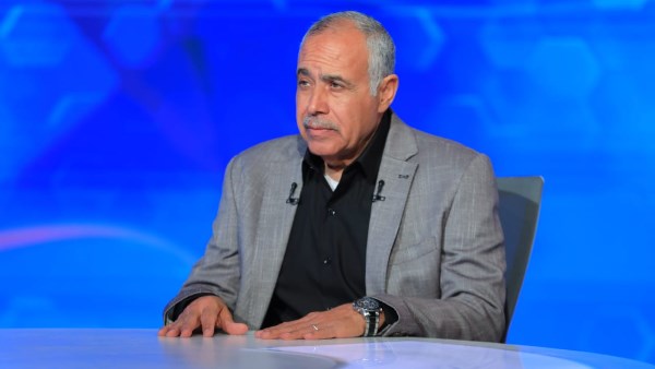 الحكم أحمد الشناوي