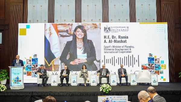وزيرة التخطيط تشهد مؤتمرًا لتعزيز الشراكة بين البنك الدولي واتحاد المقاولين في مصر