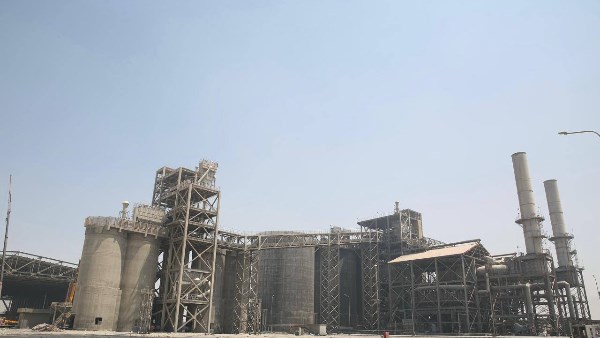 مصنع الأنود