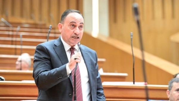 النائب محمد زين الدين