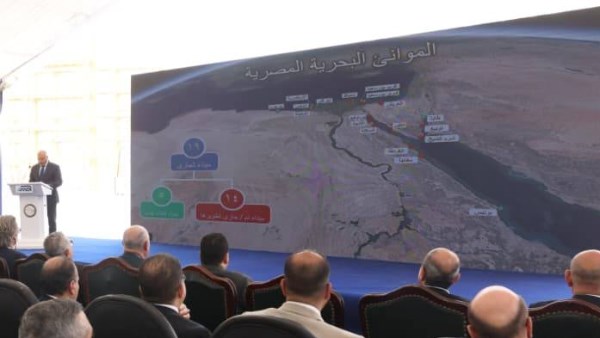 كلمة وزير النقل خلال التشغيل التجريبي التجاري لمحطة الحاويات " تحيا مصر 1 " بميناء دمياط