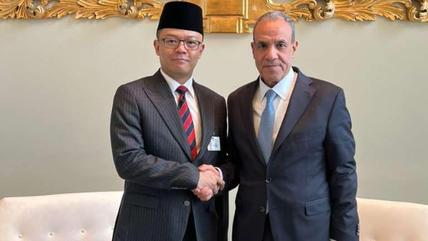 وزير الخارجية يلتقي نظيره الإندونيسي في نيويورك
