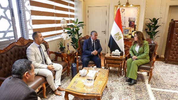 جانب من اللقاء 