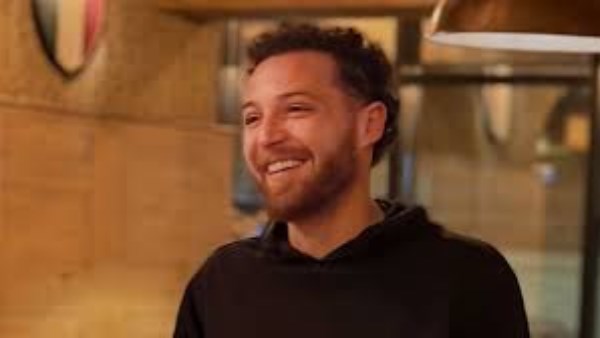 سيدة نمساوية.. تفاصيل القبض على الفنان محمود حجازي