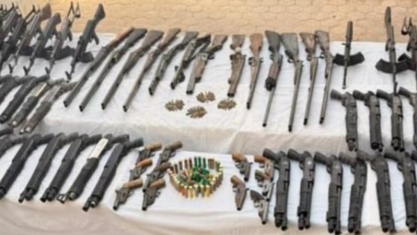 مصرع 3 عناصر شديدة الخطورة وضبط ترسانة أسلحة ونصف طن مخدرات بقيمة 75 مليون جنيه (صور)