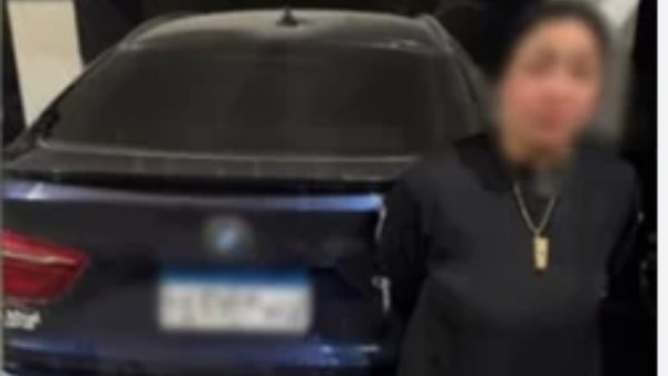 اعترافات «سيدة المكسرات» المتهمة بدهس عامل محل حلويات