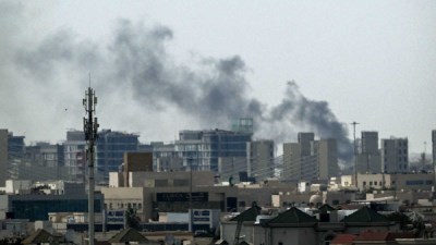 الدفاع القطرية تعلن اعتراض 17 صاروخ باليستي و6 مسيرات