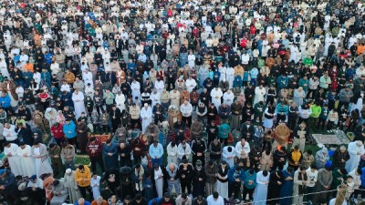 صلاة عيد الفطر بـ مركز شباب المعمورة 