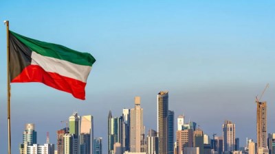 السلطات الكويتية تعلن رصد 14 طائرة مسيرة اخترقت المجال الجوي اليوم 