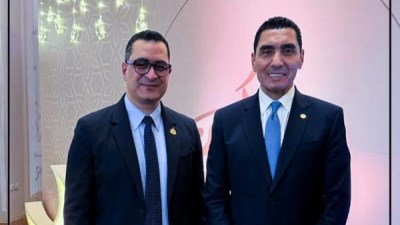 النائب محمود طاهر مع وزير الشباب والرياضة 