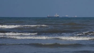 إسرائيل تشن ضربة بحرية في بحر قزوين لتعطيل خطوط إمداد الأسلحة الإيرانية الروسية