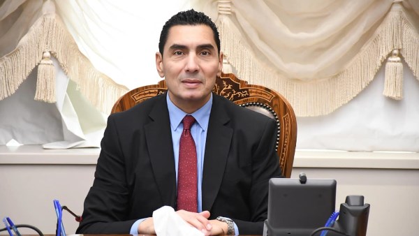 جوهر نبيل وزير الرياضة