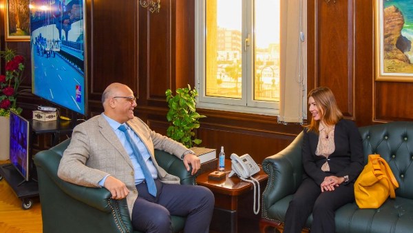 محافظ الإسكندرية وقنصل فرنسا 