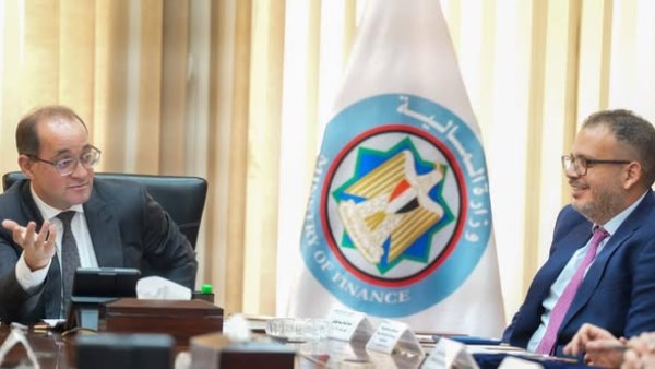 جانب من اجتماع اليوم