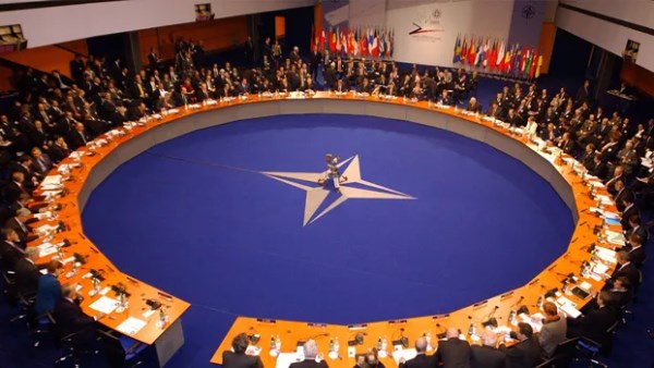 حلف الناتو يسقط ثاني الصواريخ الإيرانية بالأجواء التركية