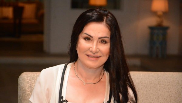 الفنانة وفاء سالم