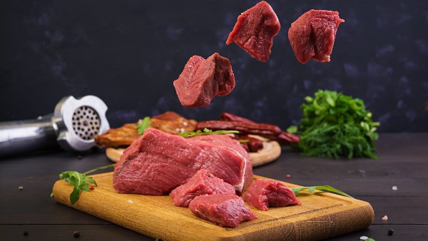 اللحوم الحمراء 