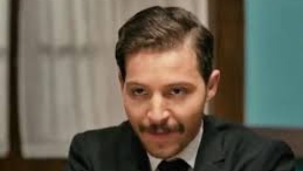  الفنان محمود حجازي