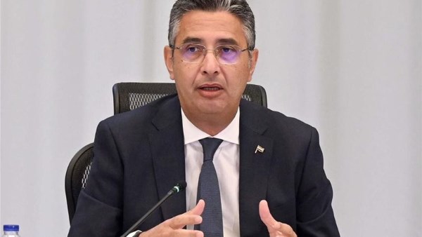 وزير التموين