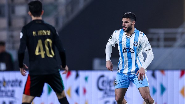 بيراميدز والجيش الملكي 