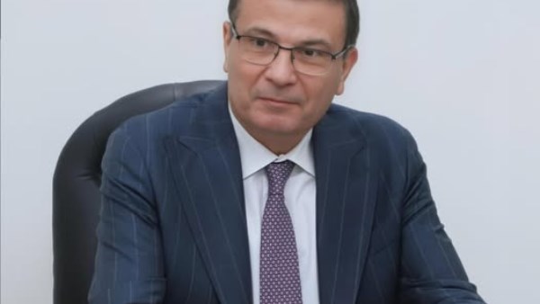  وزير الزراعة