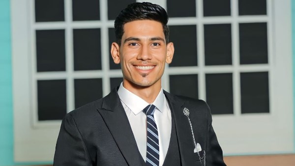 الكاتب الصحفي محمد عبدالوهاب 