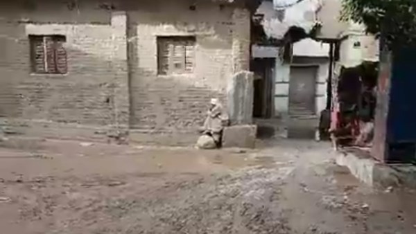 أول ضحايا الطقس في الفيوم.. شاب يلقى مصرعه بسبب الرياح الشديدة