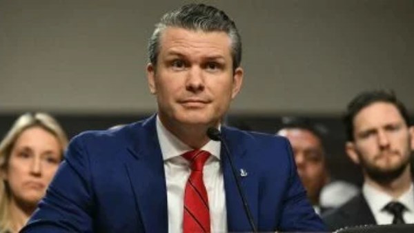 وزير الدفاع الأمريكي