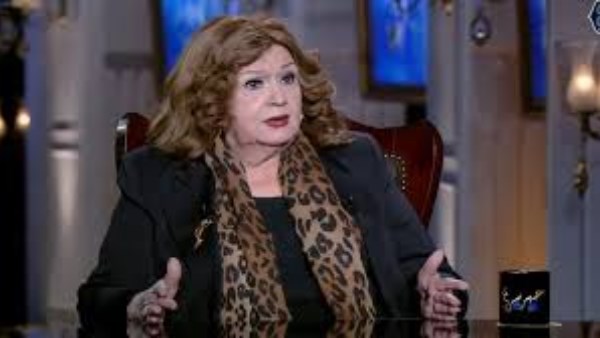  الفنانة ميمي جمال