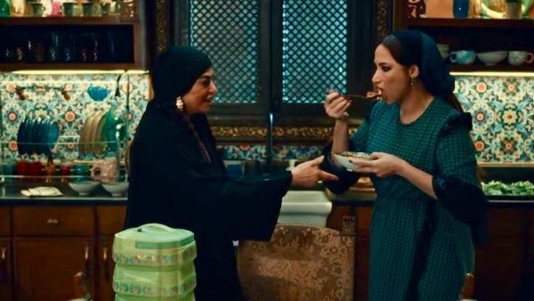 الفنانة سلوى خطاب