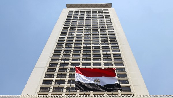 وزير الخارجية يجري اتصالات هاتفية مع نظائره بدول مجلس التعاون الخليجي