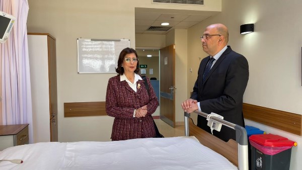 راندا مصطفى في مستشفى الناس