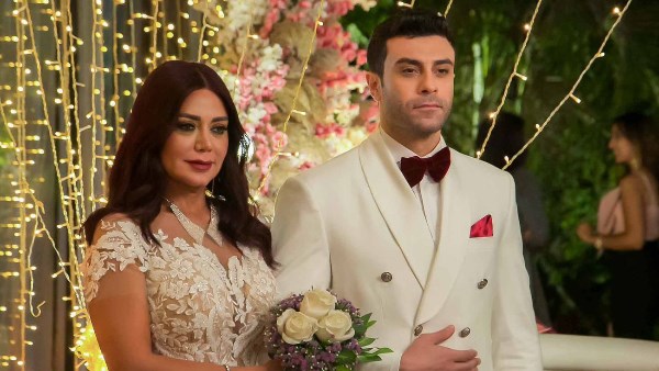 مسلسل روج أسود الحلقة 24