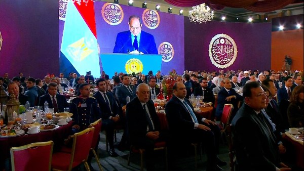 الرئيس السيسي: لا نتخذ أي إجراء إلا إن كان مدروسًا باعتباره أقل الخيارات تكلفة 