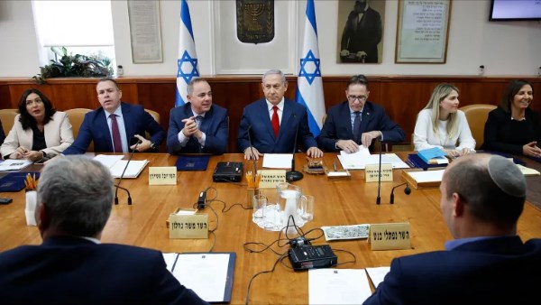 إعلام عبري: إسرائيل توافق على حزمة بقيمة 827 مليون دولار لشراء معدات عسكرية