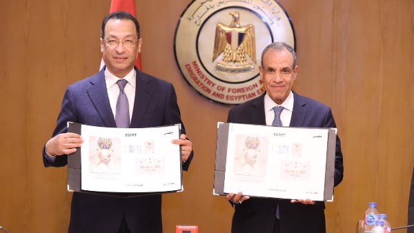 وزير الخارجية يستقبل وزير الاتصالات لبحث التعاون في مجال التحول الرقمي