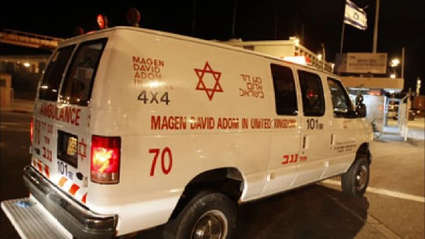 الإسعاف الإسرائيلية تعلن مقتل فردين وإصابة أخرين نتيجة لقصف صاروخي من لبنان