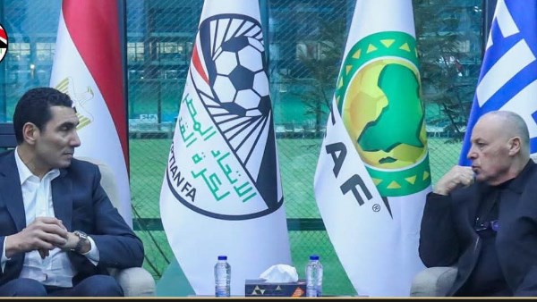 وزير الشباب والرياضة ورئيس الاتحاد المصري لكرة القدم