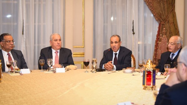 وزير الخارجية يستضيف رؤساء الهيئات الإعلامية ورؤساء تحرير الصحف في مأدبة إفطار رمضانية  