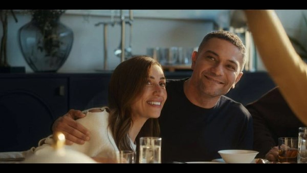 دينا الشربيني وآسر ياسين من مسلسل "اتنين غيرنا" 