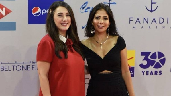 منى زكي وكندة علوش