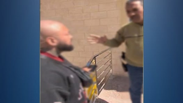  مصدر أمني يكشف تفاصيل مقطع فيديو نشره سائح عن دفع رشوة لإتمام إجراءات بأحد منافذ جنوب سيناء